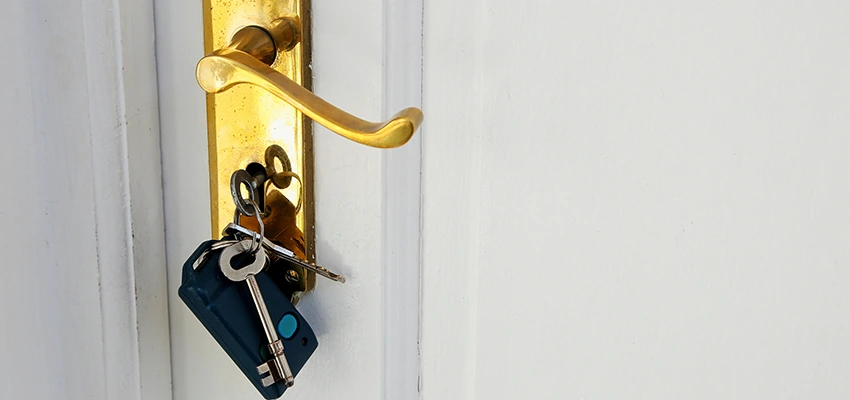 Broken Door Key Extraction in Saranap, CA